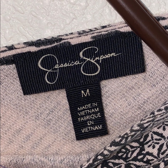 Spring/Summer Dress - Picture 2 of 3